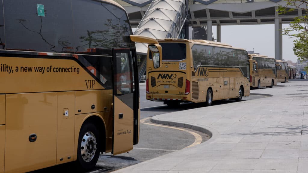 Bus etiquette Saudi Arabia